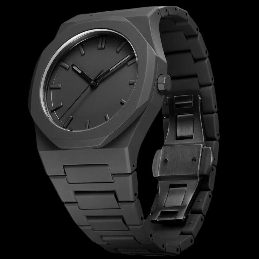 EQUES ALL BLACK