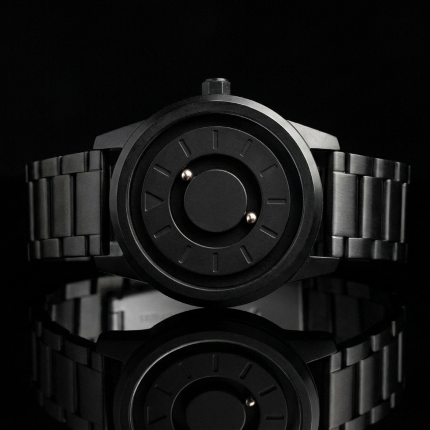 Magneto Metal Black Watch classic