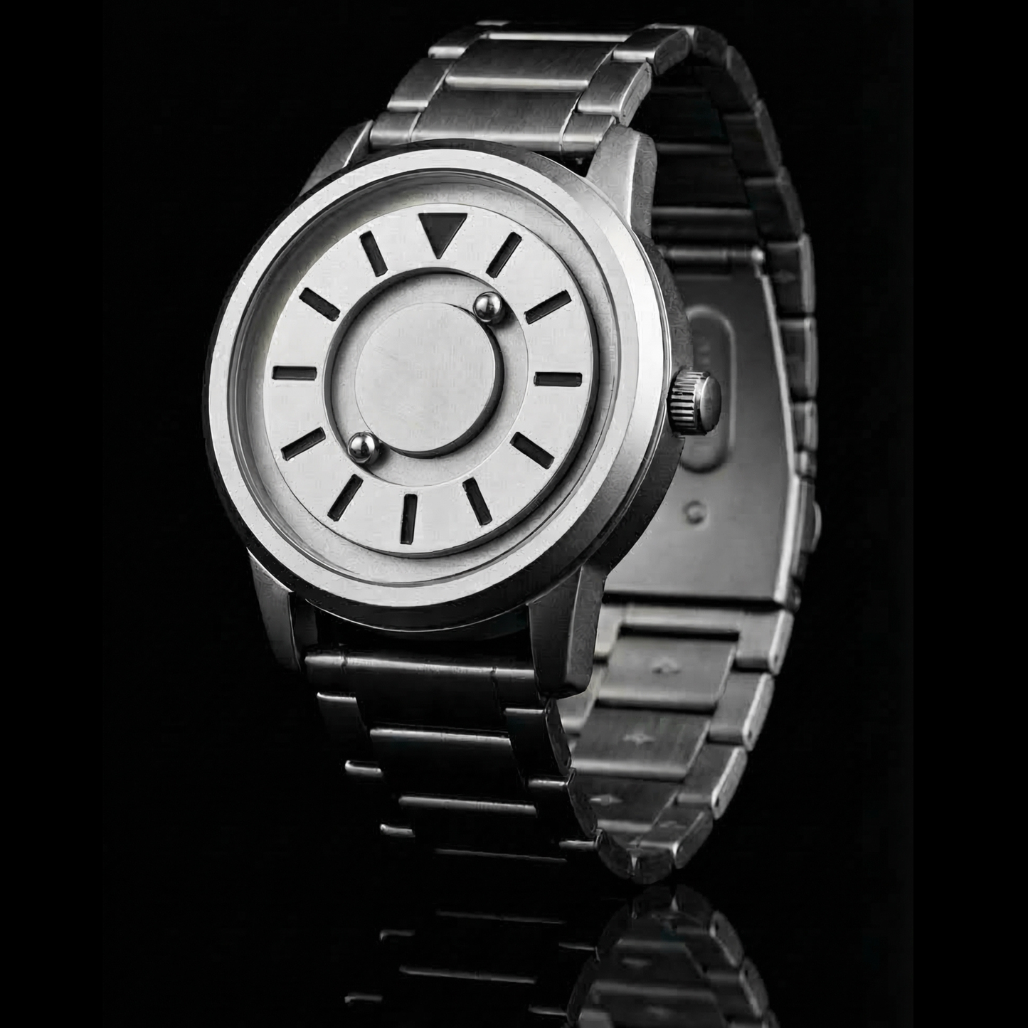 Magneto Metal Silver Watch